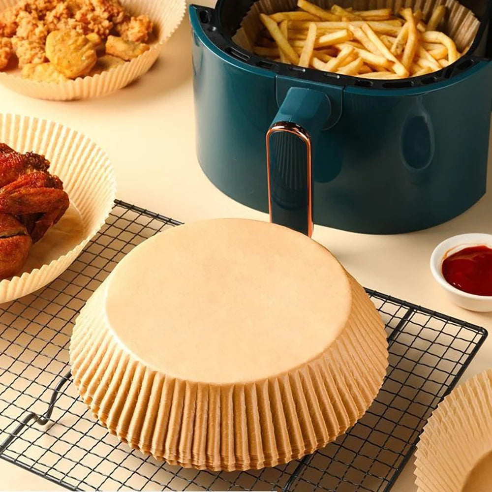 Papier Cuisson Airfryer Jetable x50 - Feuilles Antiadhésives Rondes pour Friteuse à Air, Sans Nettoyage, Qualité Alimentaire