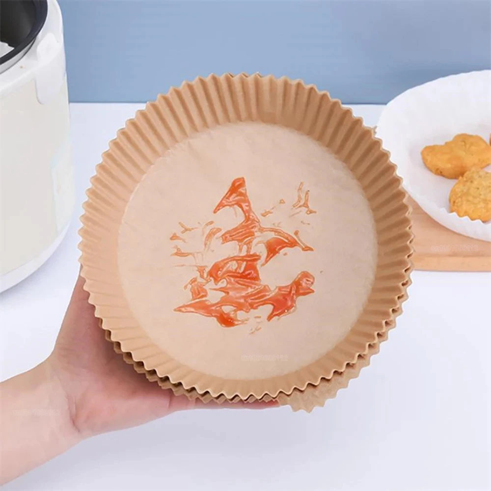 Papier Cuisson Airfryer Jetable x50 - Feuilles Antiadhésives Rondes pour Friteuse à Air, Sans Nettoyage, Qualité Alimentaire